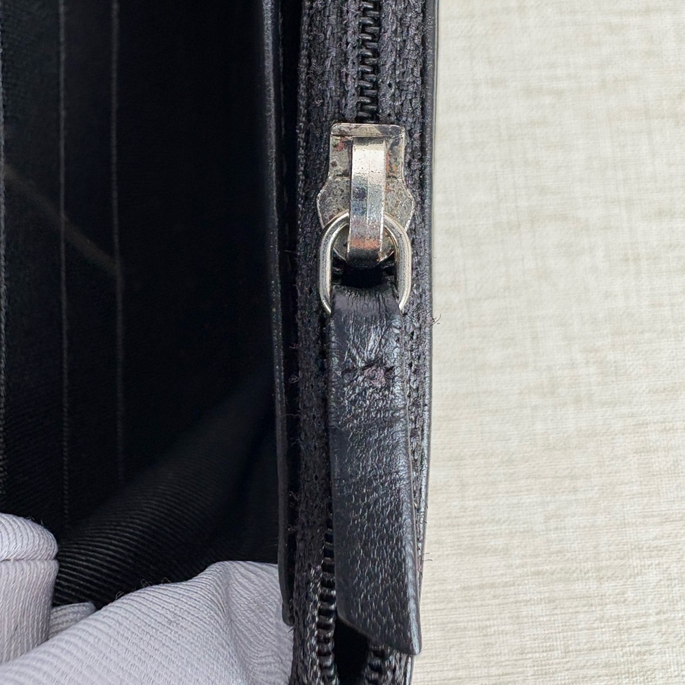 SOLD - CHANEL Wallet on Chain – Black Calfskin, Series 21 (Color Changed) - Picture 16 of 16